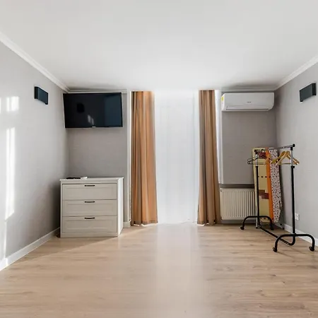Deribasivska With Bath Apartment Odesa