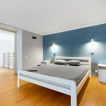 Deribasivska With Bath Apartment Odesa