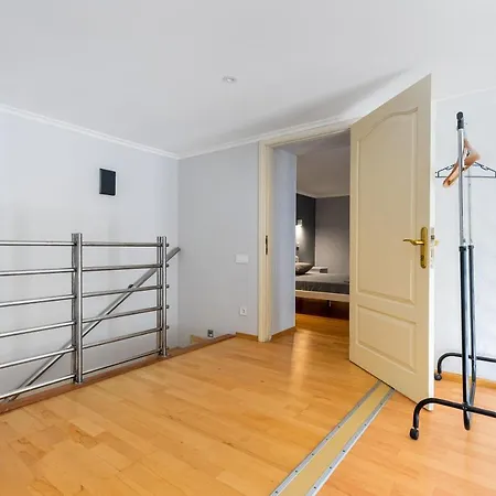 Apartment Deribasivska With Bath