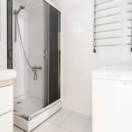 Deribasivska With Bath Apartment *